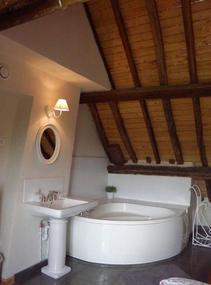 Domaine Du Moulin De Champie - Versailles - Gites & Suites Feucherolles Exteriör bild